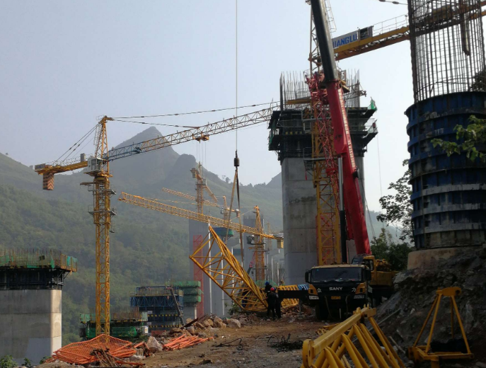 高速塔吊拆移安裝吊裝工程作業(yè)